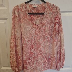 CAbi Women's Bethany Blouse